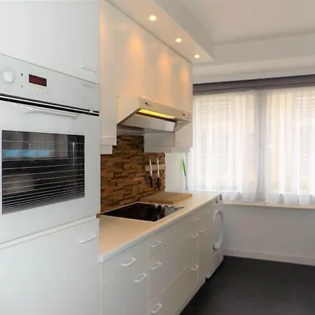 Gezellig In Mariakerke-oostende *